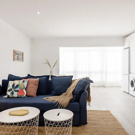 Modern Comfort In The Heart Of Apartamento La Laguna (Tenerife)