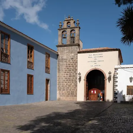 Modern Comfort In The Heart Of Apartamento La Laguna (Tenerife)