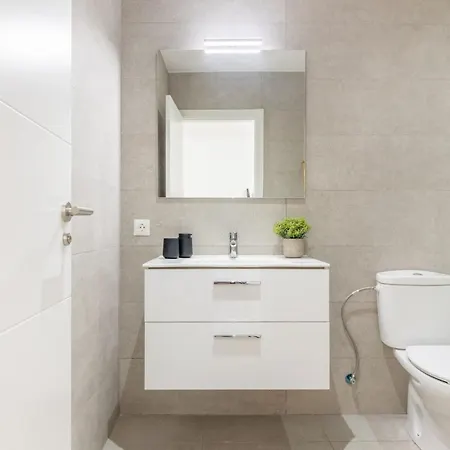 Modern Comfort In The Heart Of La Laguna (Tenerife)