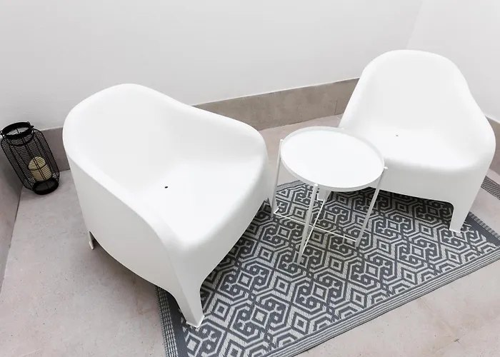 דירה Modern Comfort In The Heart Of *