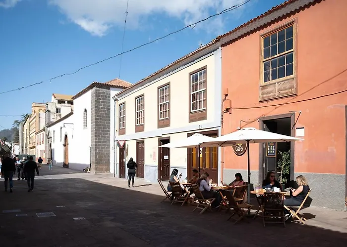 דירה Modern Comfort In The Heart Of *