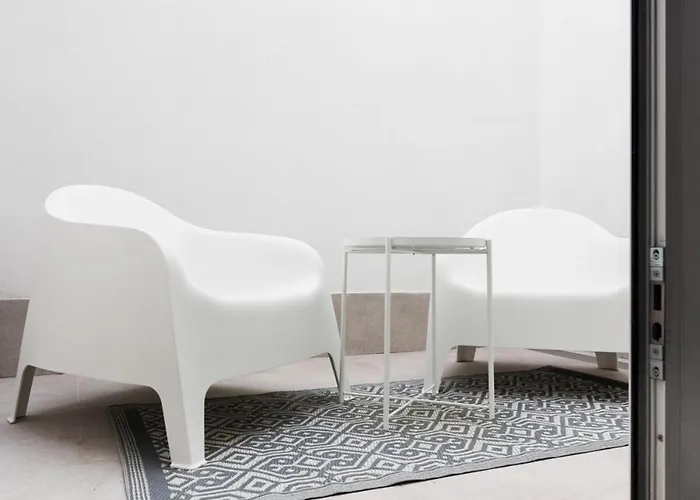 Modern Comfort In The Heart Of דירה לה לגונה