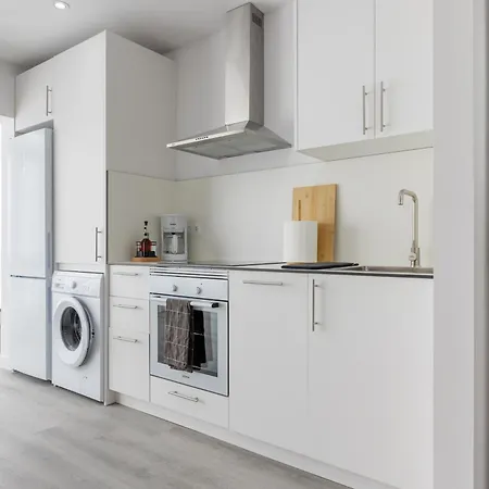 Daire Modern Comfort In The Heart Of