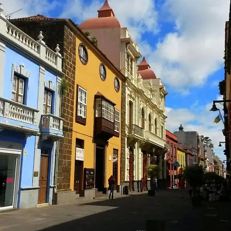 Modern Comfort In The Heart Of La Laguna (Tenerife)